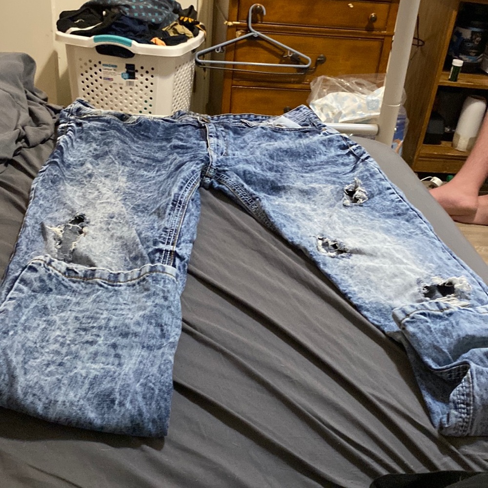 Ripped mens jeans